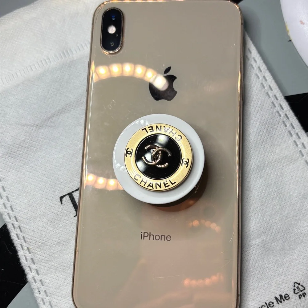 CHANEL Beauty VIP gift Gold and White Phone Accessory